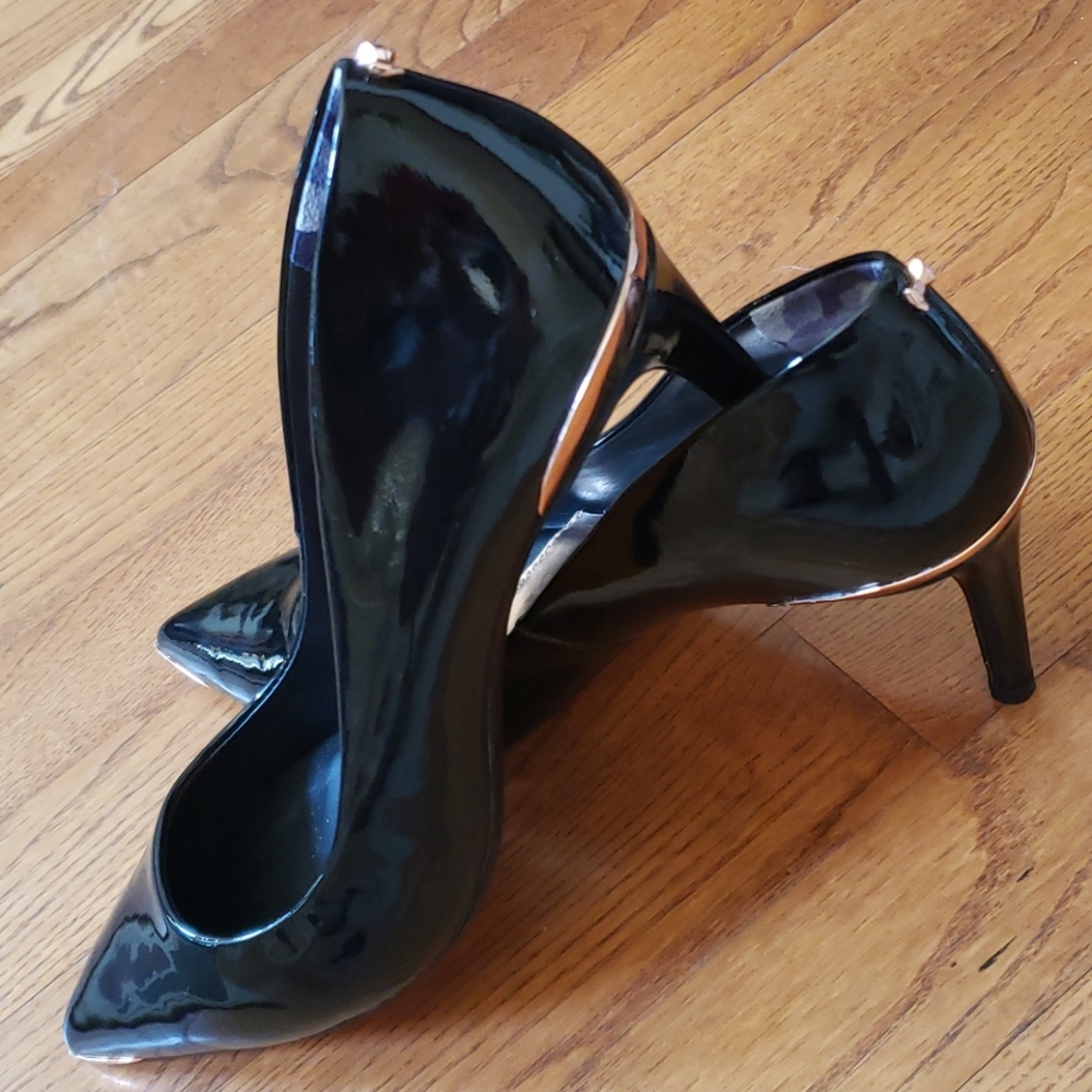 TED BAKER LONDON HEELS..